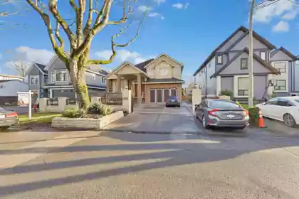 6290 129a Street, Surrey, BC, Panorama Ridge — 8 bed single family residence for sale