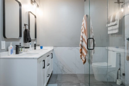 Guest Bathroom Photo of 167 3160 Townline Road, Abbotsford, BC