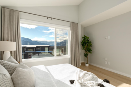 Garage Interior Photo of 41324 Horizon Drive, Squamish, BC