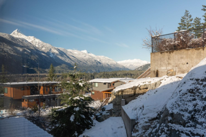 Garden / Landscaping Photo of 41324 Horizon Drive, Squamish, BC