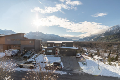 Outdoor Patio Photo of 41324 Horizon Drive, Squamish, BC