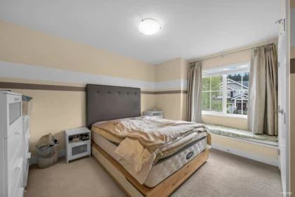 Hallway Photo of 1504 Dayton Street, Coquitlam, BC