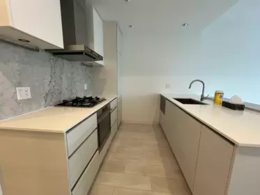 3801 6098 Station Street, Burnaby, BC