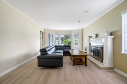 9506 Thomas Drive, Richmond, BC, Richmond — Single Family Residence for sale