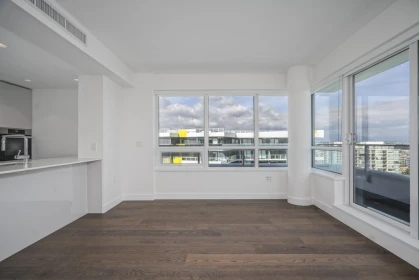 1805 5788 Gilbert Road, Richmond, BC