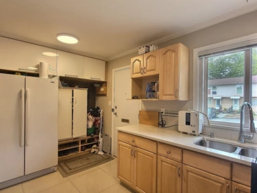 6878 Arlington Street, Vancouver, BC