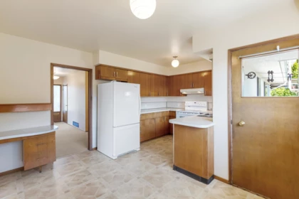 Powder Room Photo of 7988 Sussex Avenue, Burnaby, BC