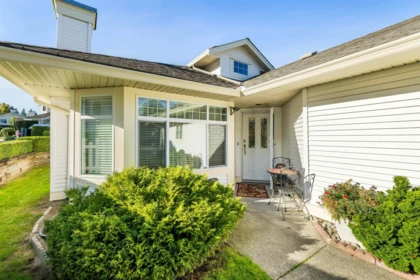 58 9208 208 Street, Langley, BC, Langley — Townhouse for sale