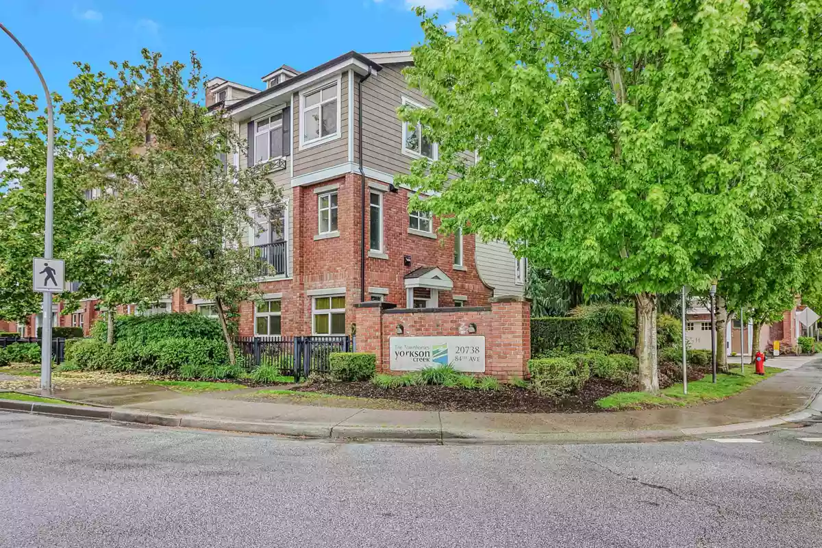 Outdoor Kitchen Photo of 126 20738 84 Avenue, Langley, BC