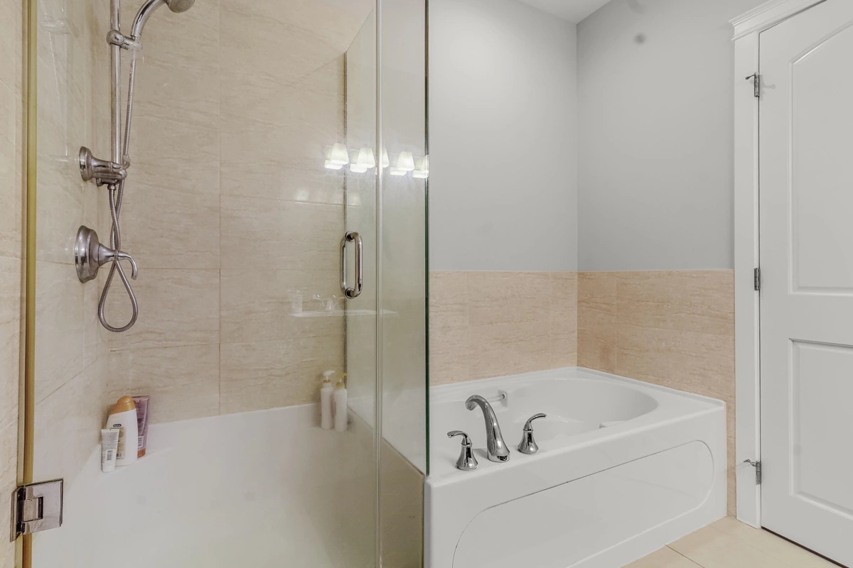 Powder Room Photo of 126 20738 84 Avenue, Langley, BC