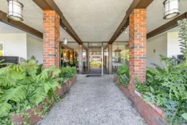 304 13530 Hilton Road, Surrey, BC