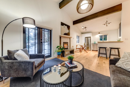 3273 Arbutus Drive, Whistler, BC, Whistler — Single Family Residence for sale