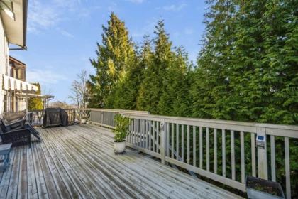Hallway Photo of 2210 Dawes Hill Road, Coquitlam, BC