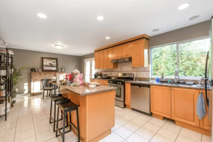 Pantry Photo of 2210 Dawes Hill Road, Coquitlam, BC