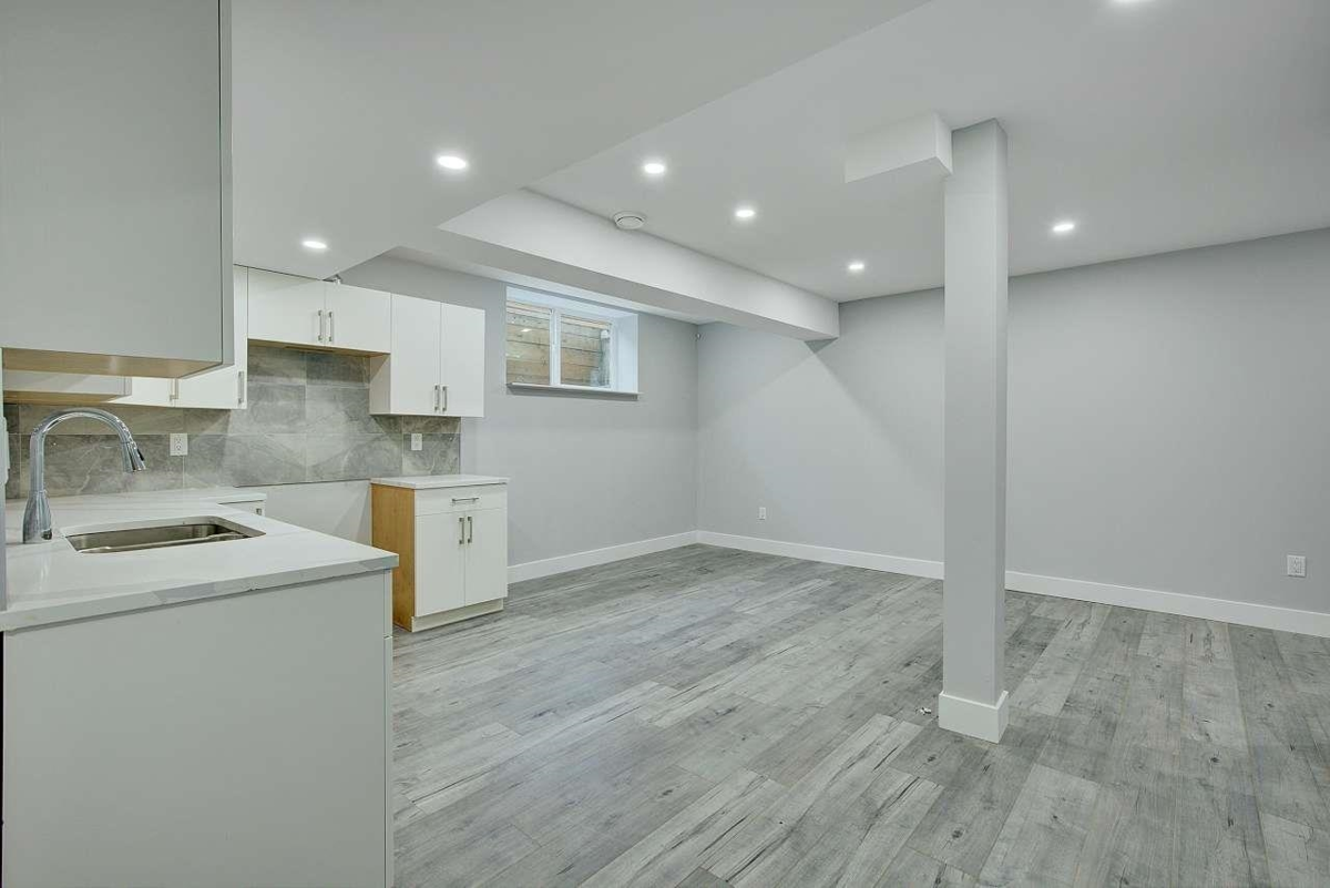 Entry Foyer Photo of 51173 Sophie Crescent, Chilliwack, BC