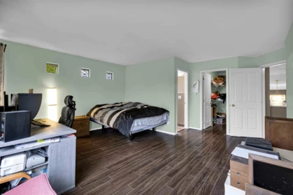 Basement Recreation Room Photo of 16977 83a Avenue, Surrey, BC