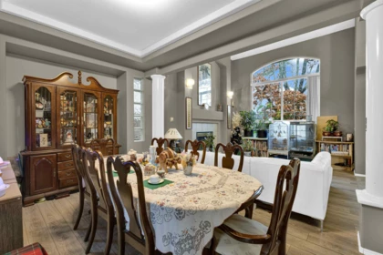 Kitchen Island Photo of 16977 83a Avenue, Surrey, BC
