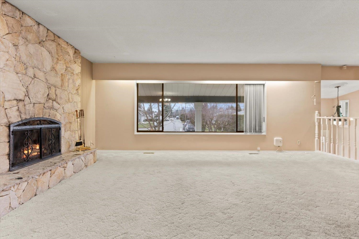 Bedroom 2 Photo of 46323 Magnolia Avenue, Chilliwack, BC