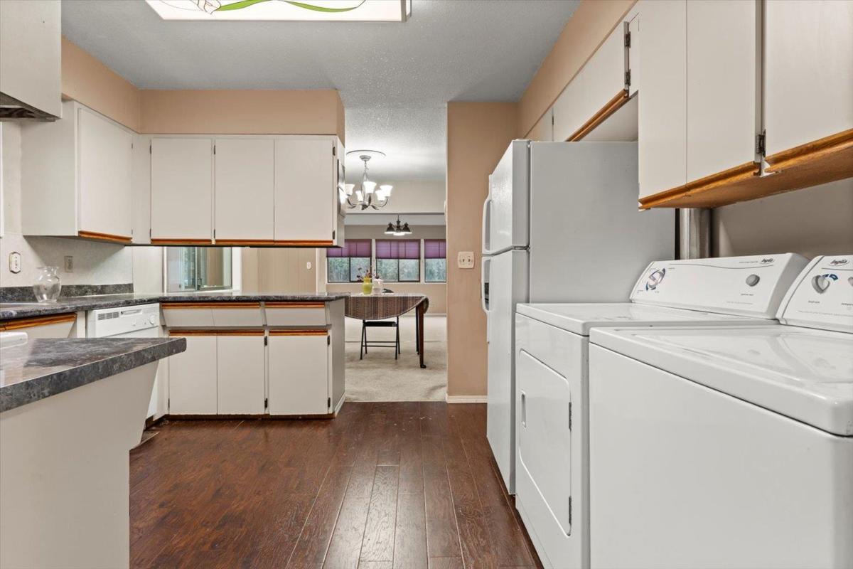 Bedroom 4 Photo of 46323 Magnolia Avenue, Chilliwack, BC