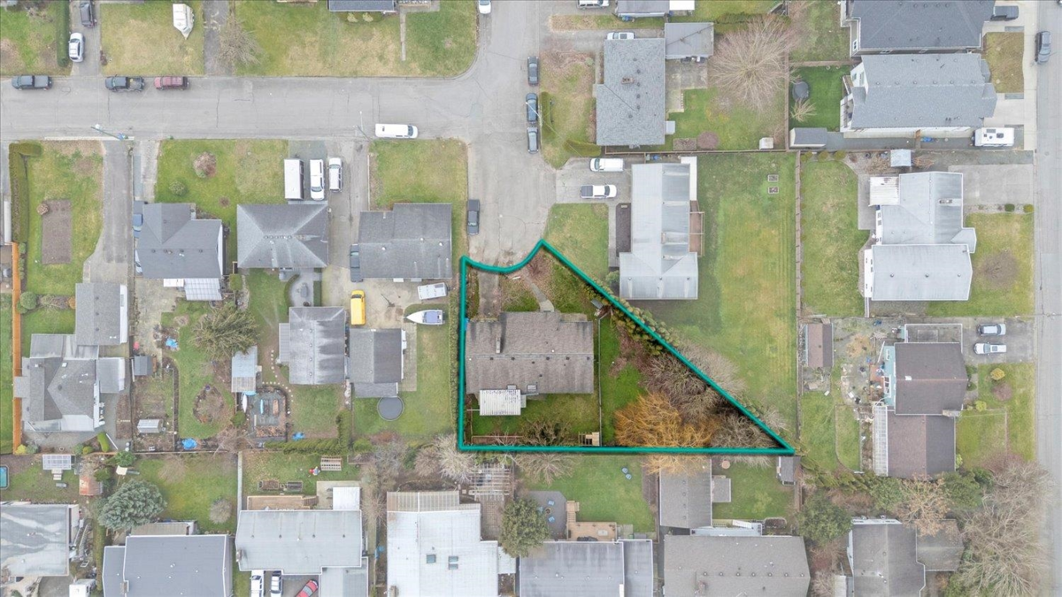 Breakfast Nook Photo of 46323 Magnolia Avenue, Chilliwack, BC