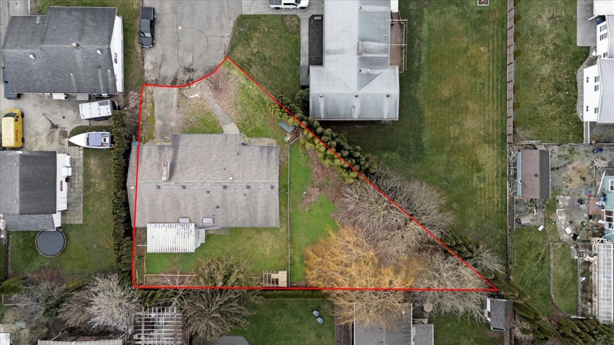 Exterior Rear Photo of 46323 Magnolia Avenue, Chilliwack, BC