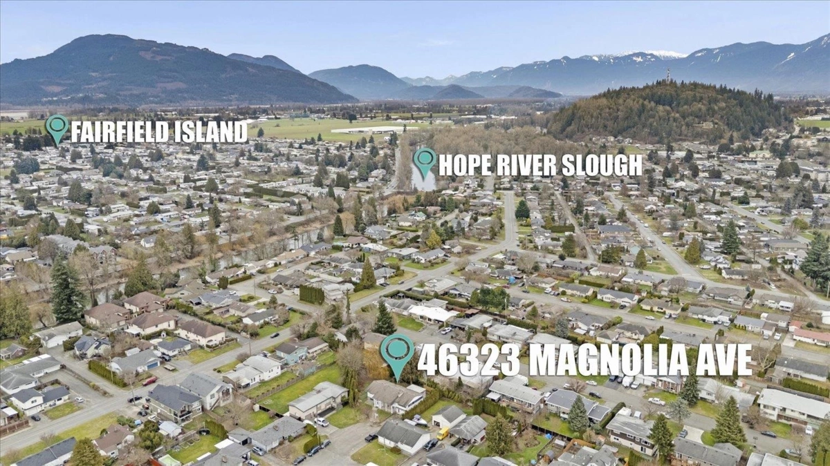 Primary Bathroom Photo of 46323 Magnolia Avenue, Chilliwack, BC