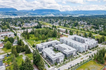 Hot Tub / Spa Photo of 112 13929 105 Boulevard, Surrey, BC