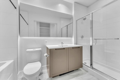 Powder Room Photo of 112 13929 105 Boulevard, Surrey, BC