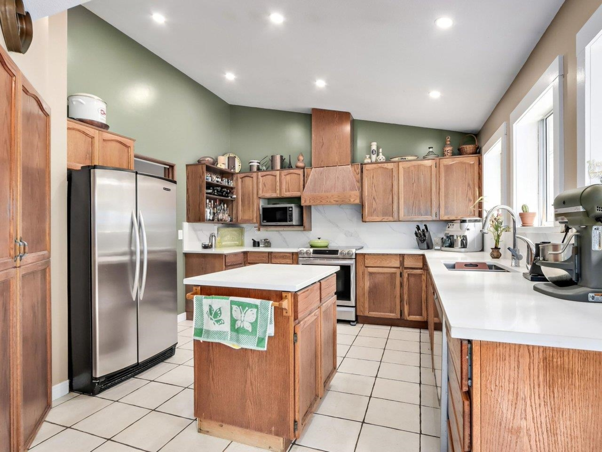 Primary Bedroom Photo of 7361 149a Street, Surrey, BC