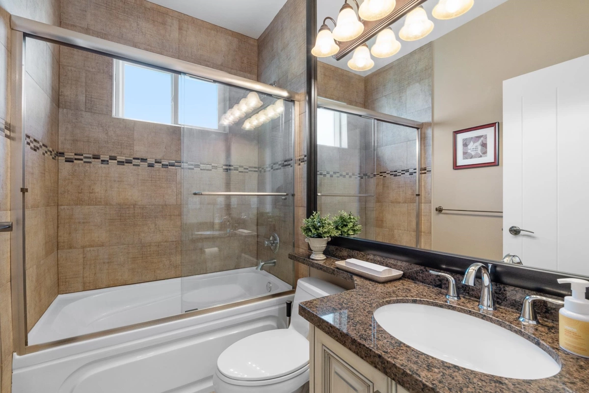 Bedroom 4 Photo of 7077 197b Street, Langley, BC