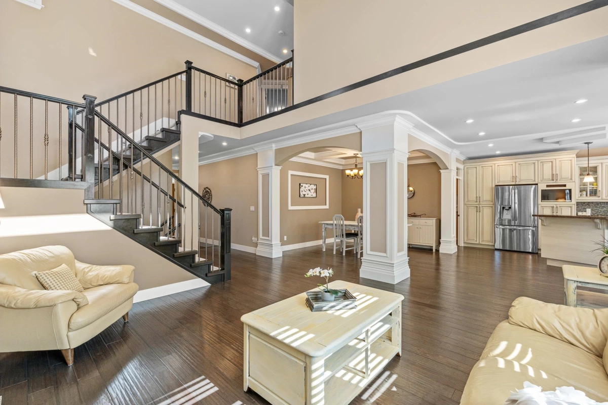 Kitchen Photo of 7077 197b Street, Langley, BC