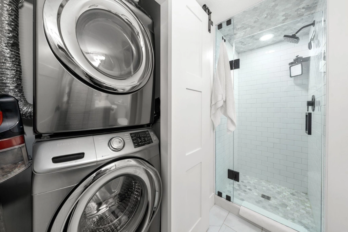 Hot Tub / Spa Photo of 109 400 Klahanie Drive, Port Moody, BC