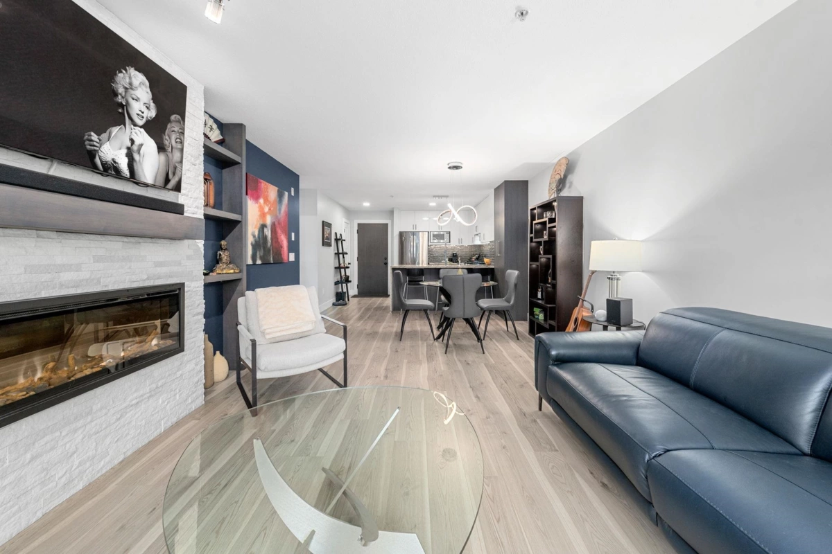 Laundry Room Photo of 109 400 Klahanie Drive, Port Moody, BC