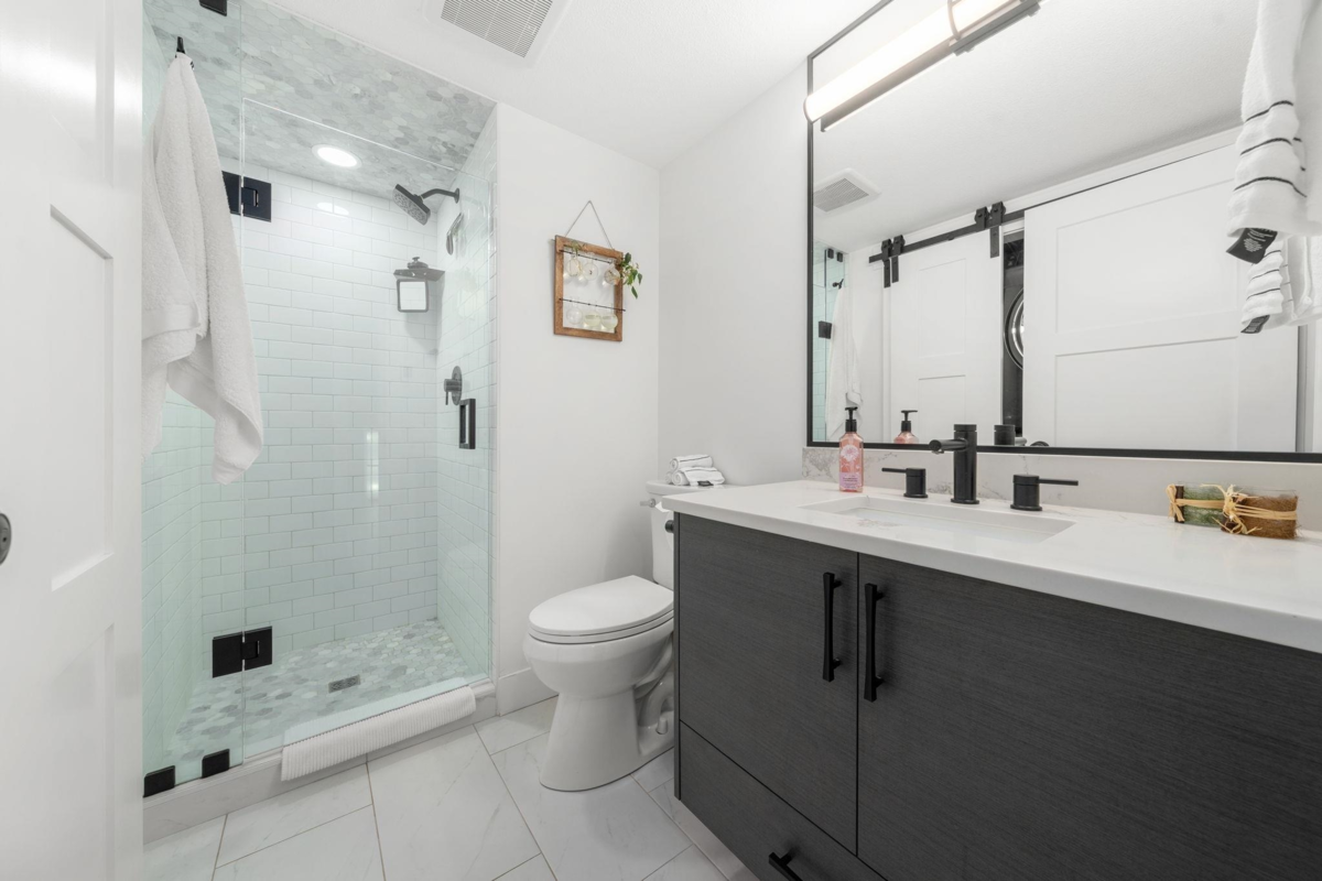 Swimming Pool Photo of 109 400 Klahanie Drive, Port Moody, BC