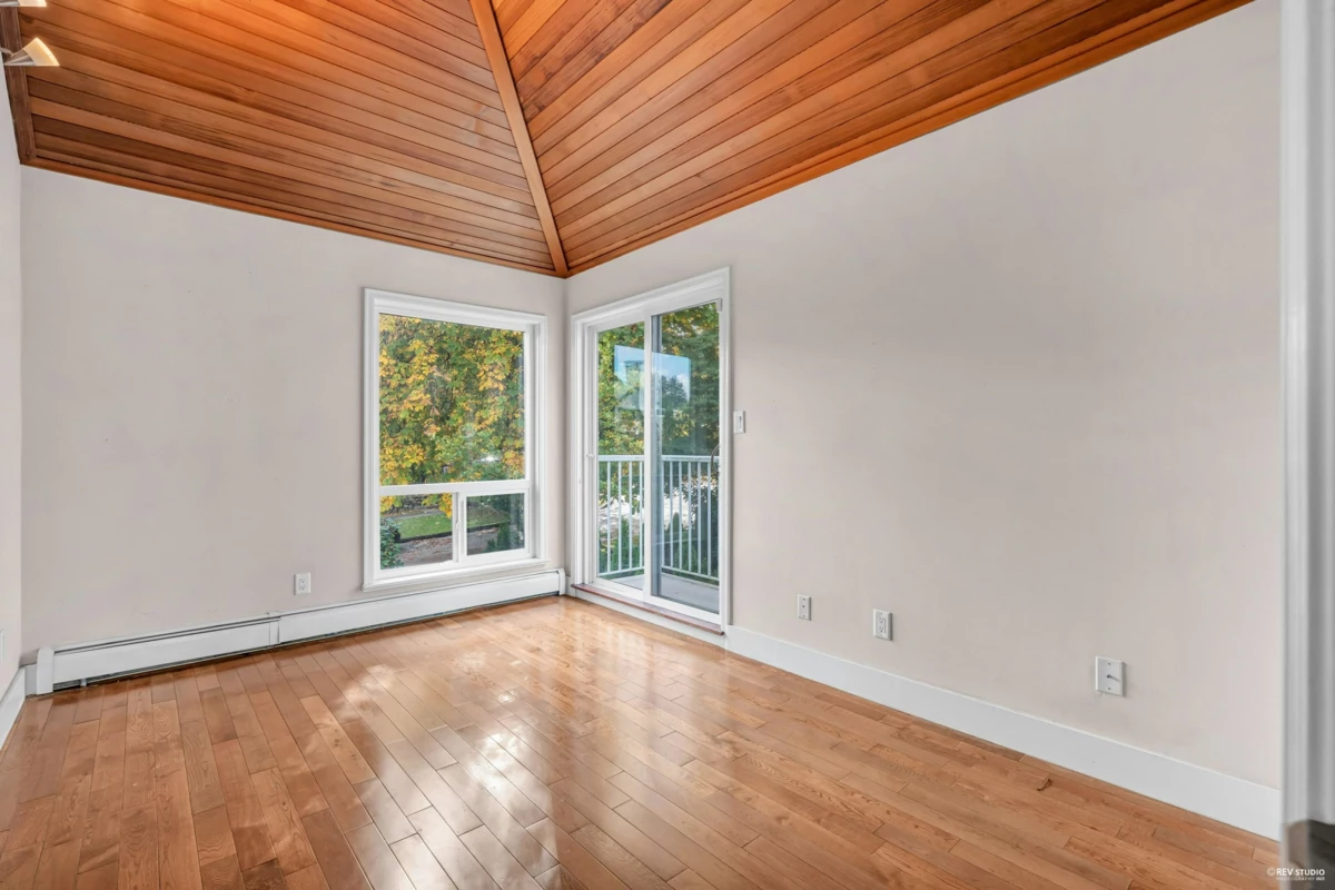 Laundry Room Photo of 3191 W 23rd Avenue, Vancouver, BC