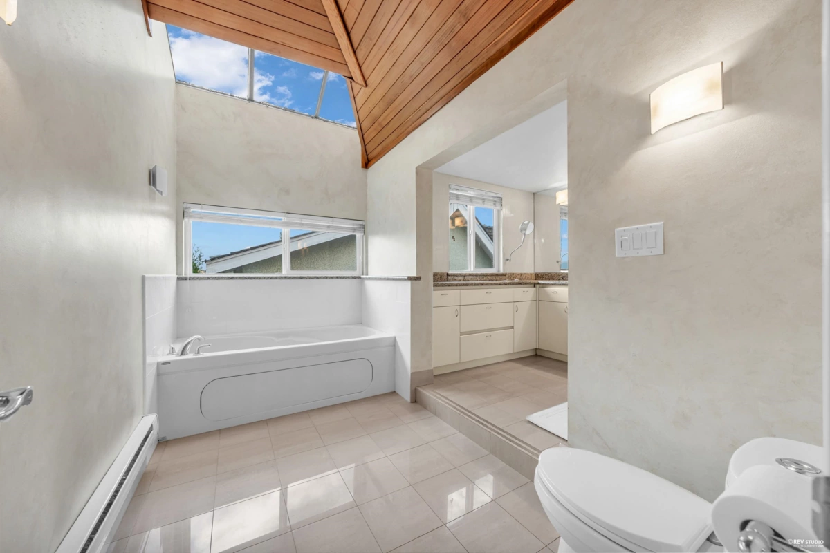 Loft / Bonus Room Photo of 3191 W 23rd Avenue, Vancouver, BC