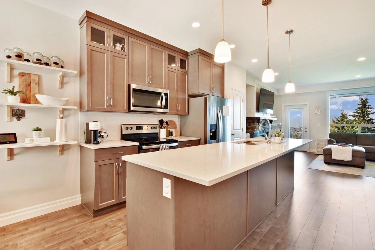 Dining Area Photo of 139 6026 Lindeman Street, Chilliwack, BC