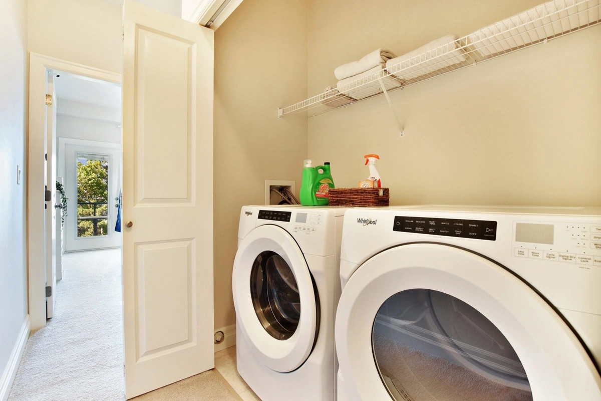 Laundry Room Photo of 139 6026 Lindeman Street, Chilliwack, BC