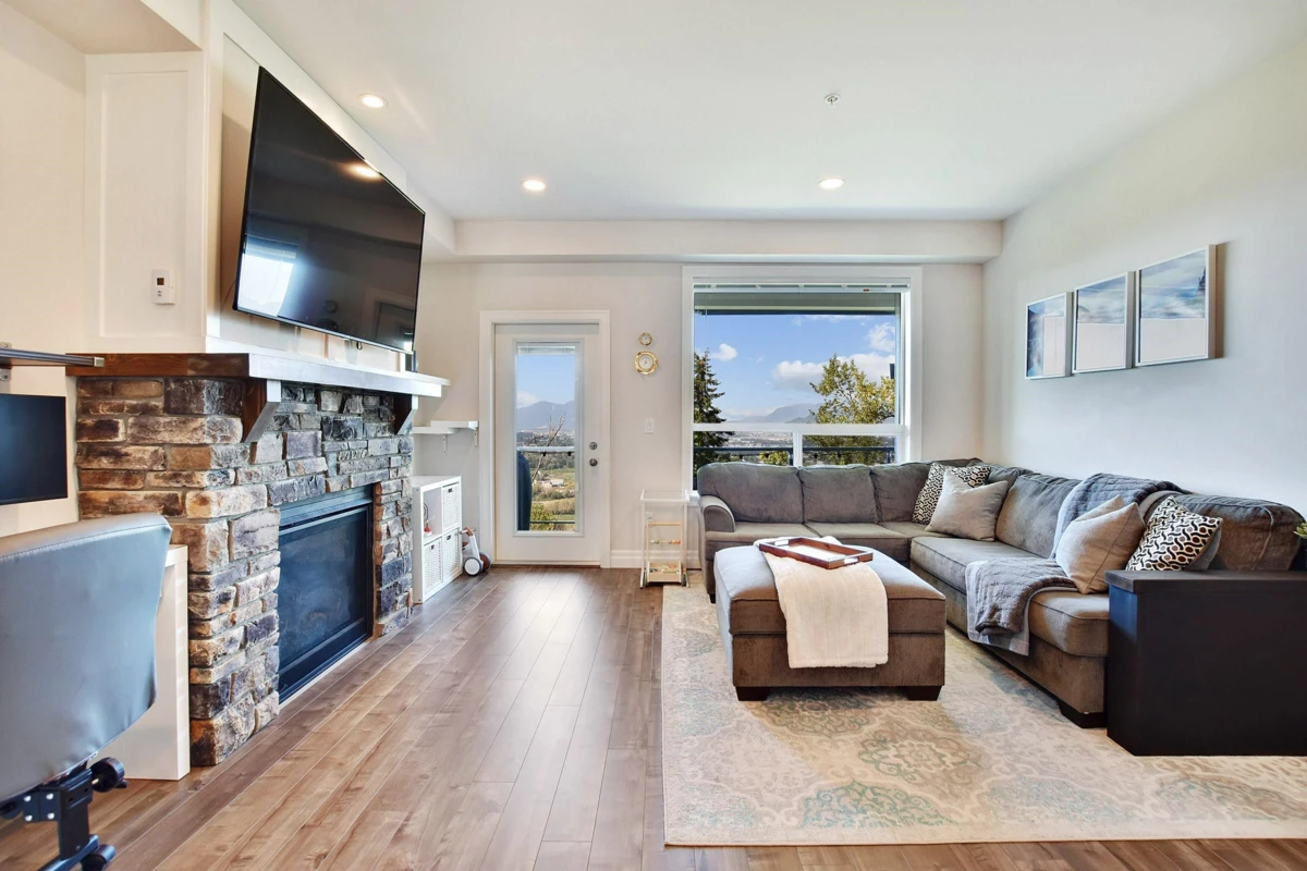 Pantry Photo of 139 6026 Lindeman Street, Chilliwack, BC