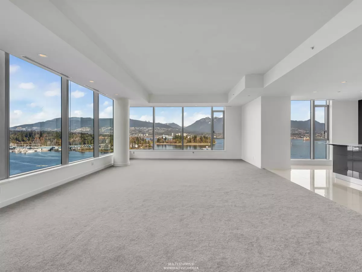 Exterior Rear Photo of 1301 277 Thurlow Street, Vancouver, BC