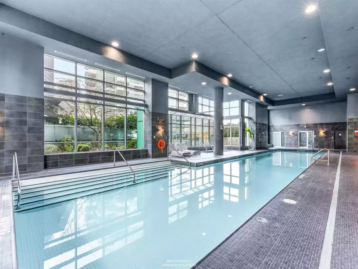 Loft / Bonus Room Photo of 1301 277 Thurlow Street, Vancouver, BC