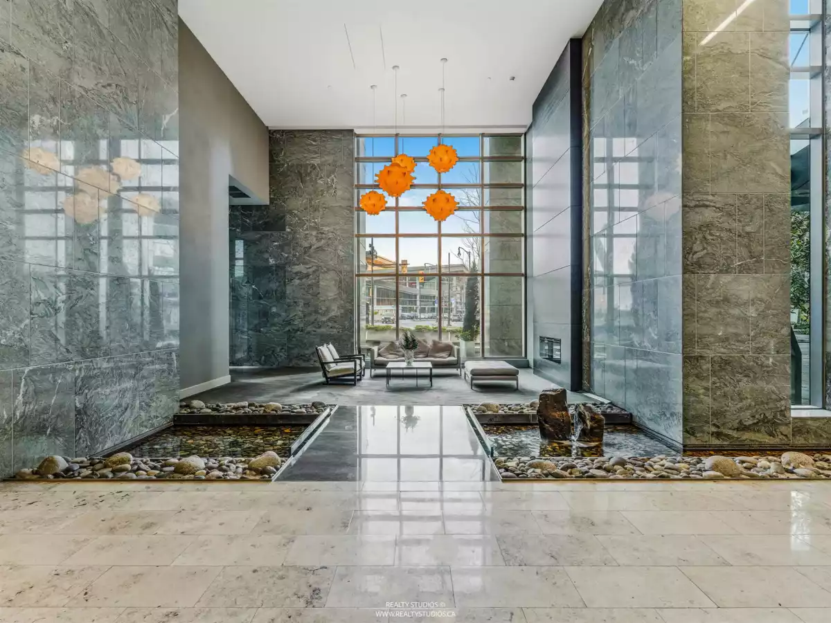 Staircase Photo of 1301 277 Thurlow Street, Vancouver, BC