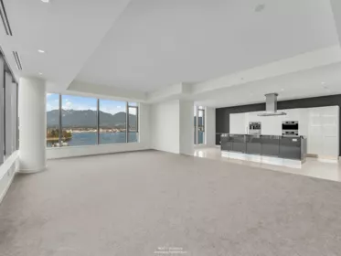 1301 277 Thurlow Street, Vancouver, BC