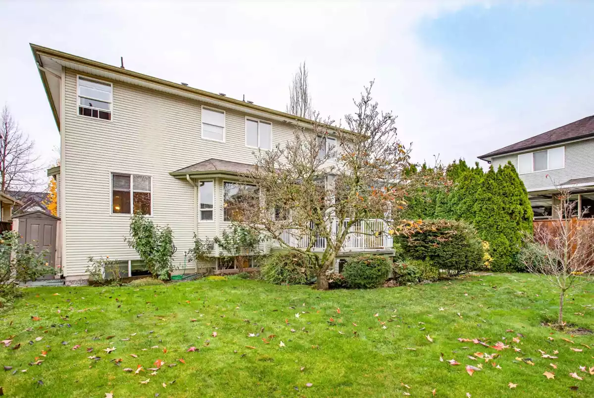 Hot Tub / Spa Photo of 16728 62a Avenue, Surrey, BC