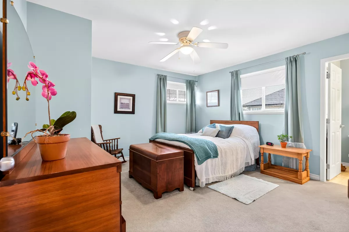 Laundry Room Photo of 16728 62a Avenue, Surrey, BC