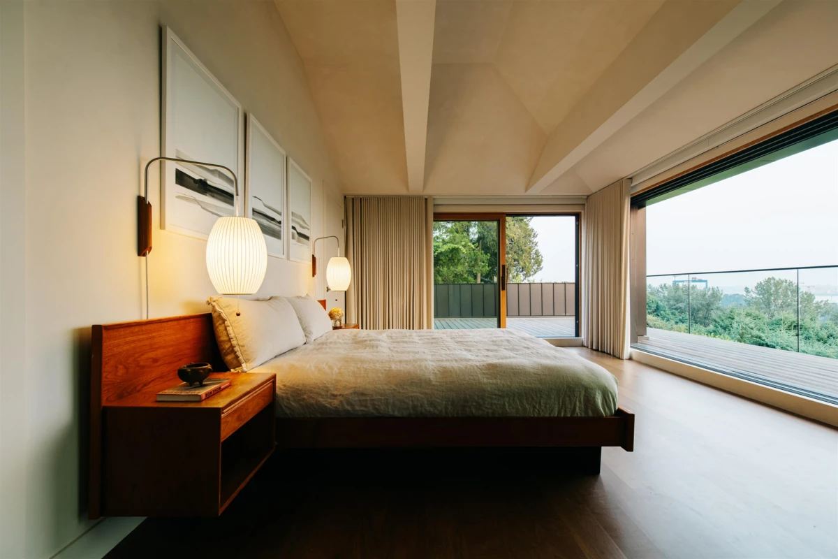 Office / Den Photo of 1295 W Keith Road, North Vancouver, BC