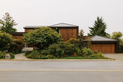 1295 W Keith Road, North Vancouver, BC, North Vancouver — Single Family Residence for sale