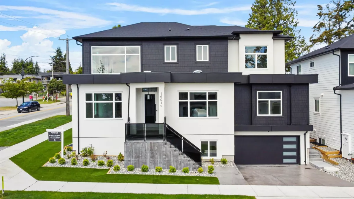 Exterior Front Photo of 16019 9a Avenue Avenue, Surrey, BC