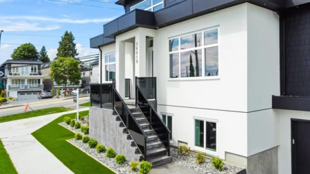 16019 9a Avenue, Surrey, BC, Surrey — Single Family Residence for sale