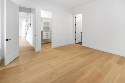 Hallway Photo of 16019 9a Avenue, Surrey, BC